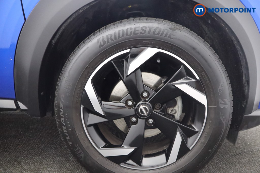 Nissan Juke N-Connecta Manual Petrol SUV - Stock Number (1663398) - 26th supplementary image