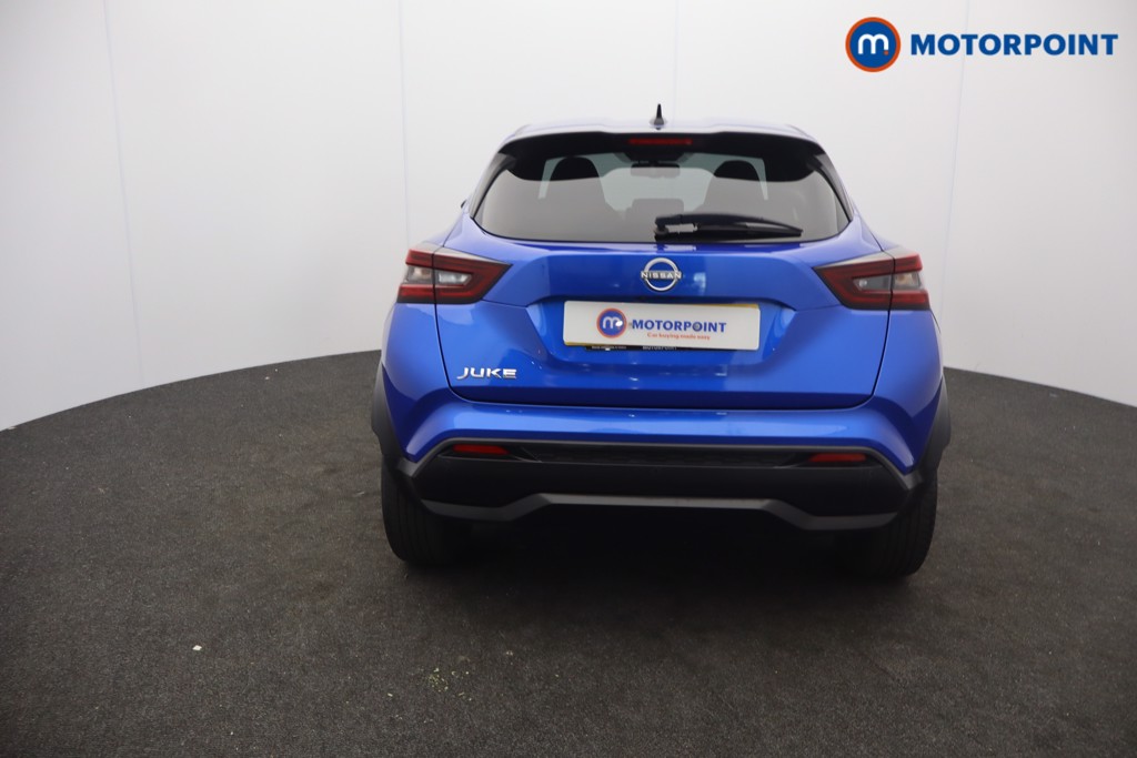 Nissan Juke N-Connecta Manual Petrol SUV - Stock Number (1663398) - 1st supplementary image