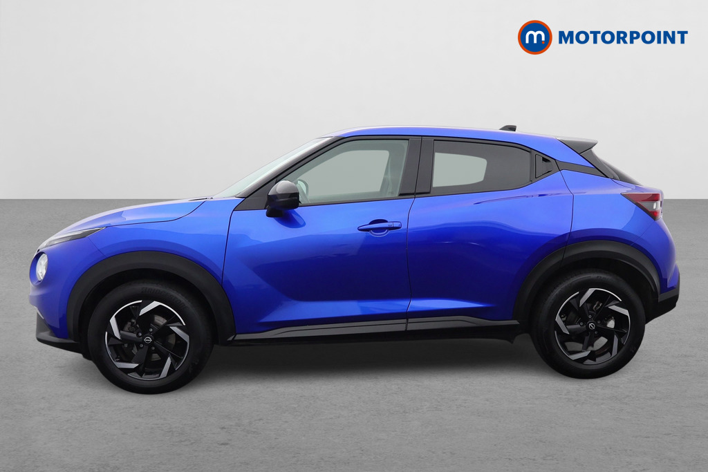 Nissan Juke N-Connecta Manual Petrol SUV - Stock Number (1663398) - Passenger side