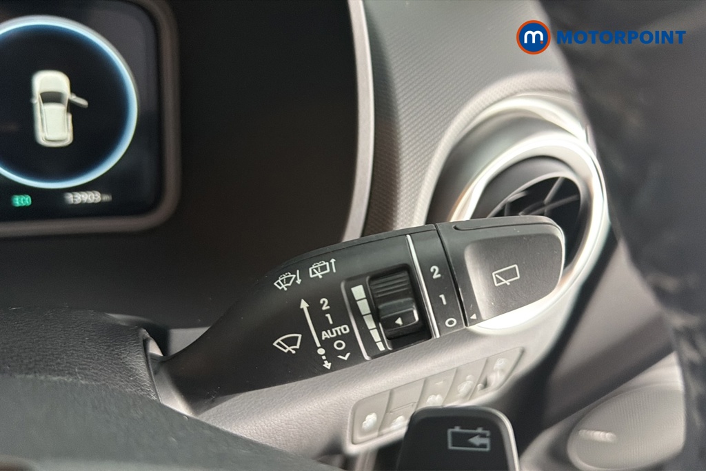 Hyundai Kona Premium Automatic Electric SUV - Stock Number (1663424) - 6th supplementary image