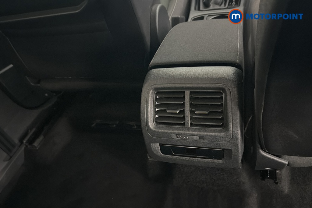 Volkswagen Touran SEL Automatic Petrol People Carrier - Stock Number (1663446) - 28th supplementary image