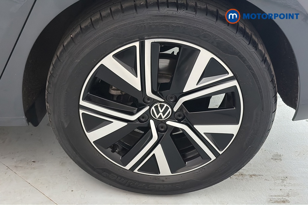 Volkswagen Touran SEL Automatic Petrol People Carrier - Stock Number (1663446) - 45th supplementary image