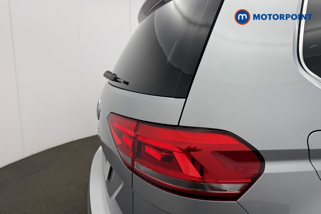 Volkswagen Touran SEL Automatic Petrol People Carrier - Stock Number (1663454) - 28th supplementary image