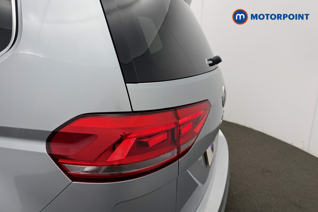 Volkswagen Touran SEL Automatic Petrol People Carrier - Stock Number (1663454) - 29th supplementary image