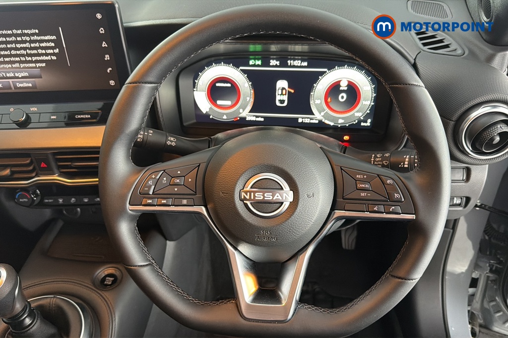 Nissan Juke N-Connecta Manual Petrol SUV - Stock Number (1663464) - 2nd supplementary image