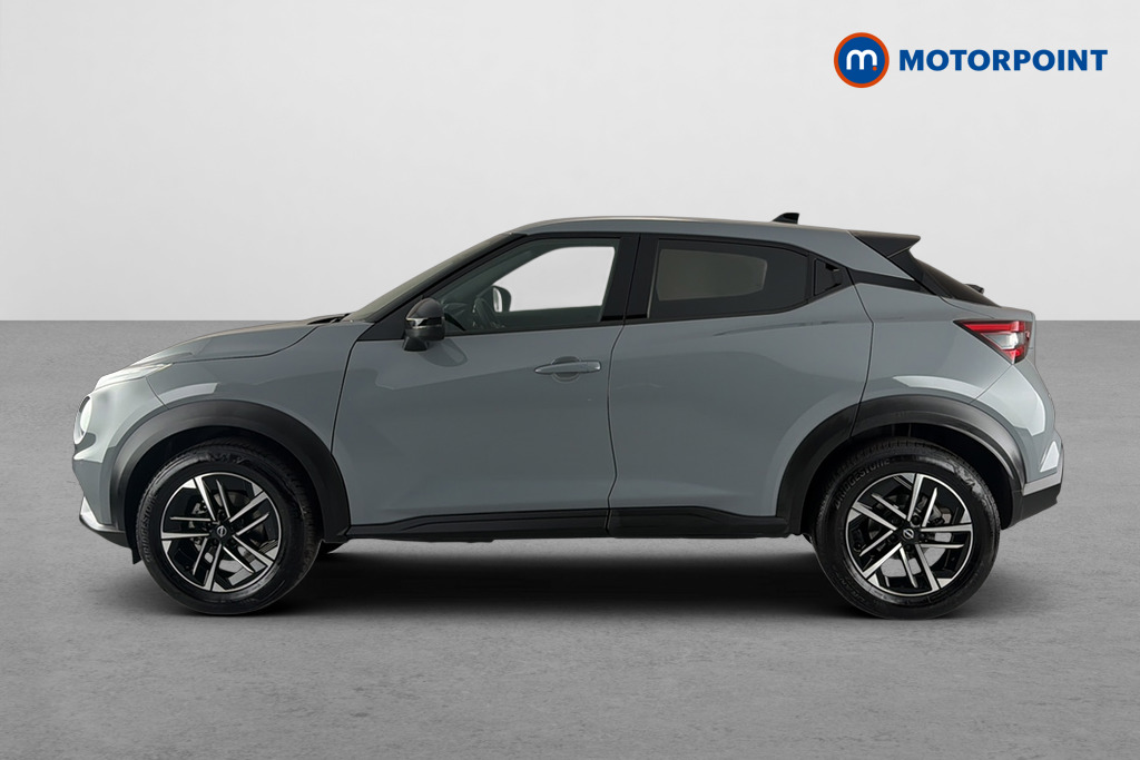 Nissan Juke N-Connecta Manual Petrol SUV - Stock Number (1663464) - Drivers side