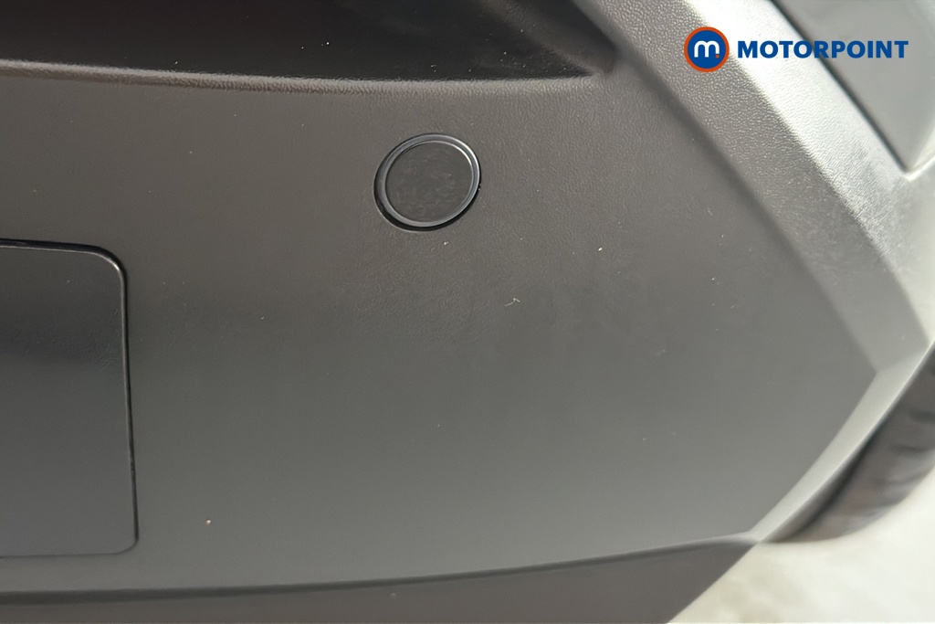 Nissan Juke N-Connecta Manual Petrol SUV - Stock Number (1663464) - 39th supplementary image
