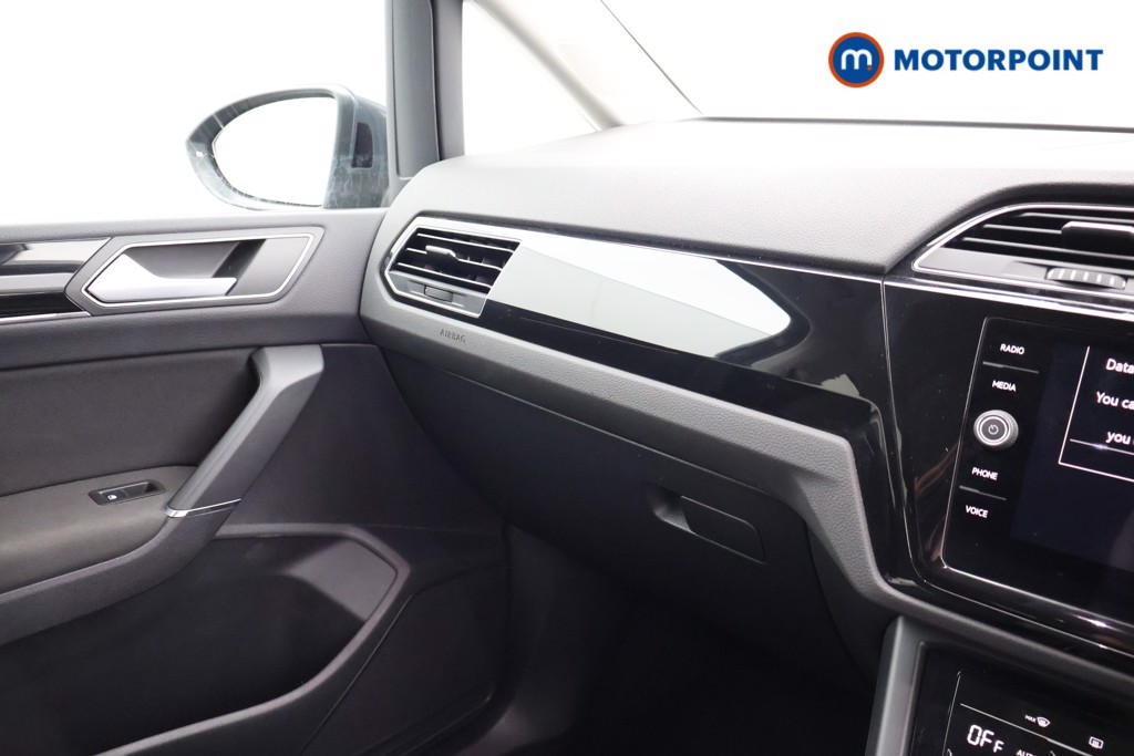 Volkswagen Touran SEL Automatic Petrol People Carrier - Stock Number (1663465) - 13th supplementary image