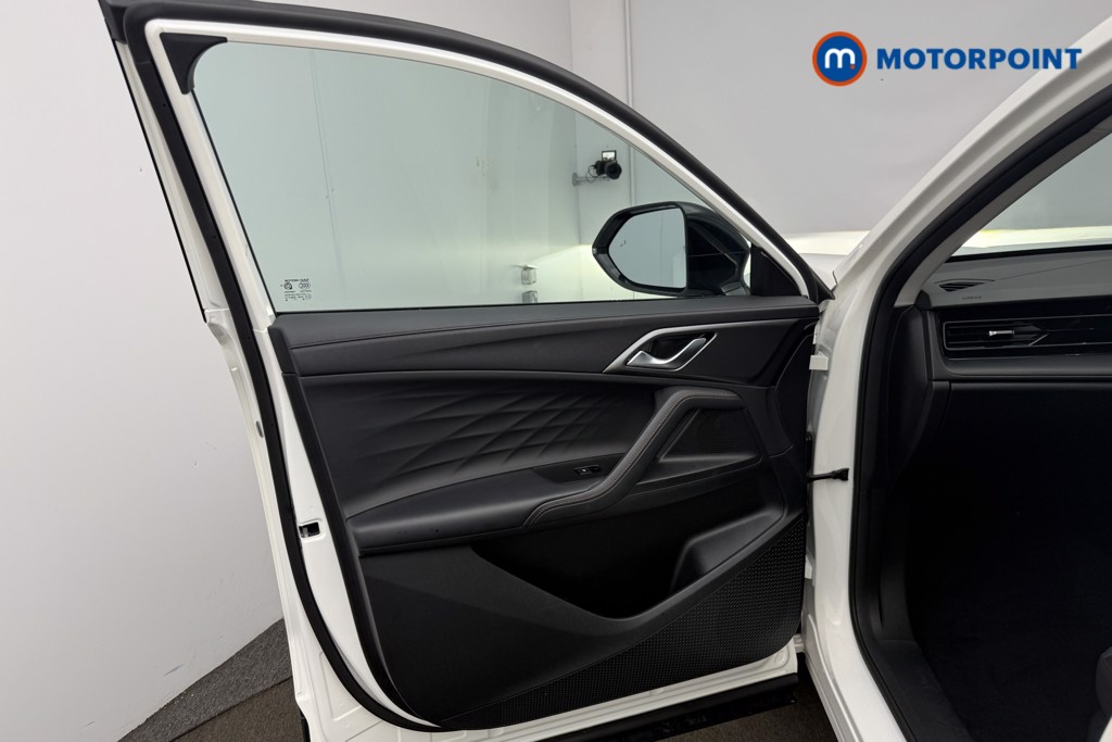 Mg Motor Uk HS SE Automatic Petrol SUV - Stock Number (1663766) - 2nd supplementary image
