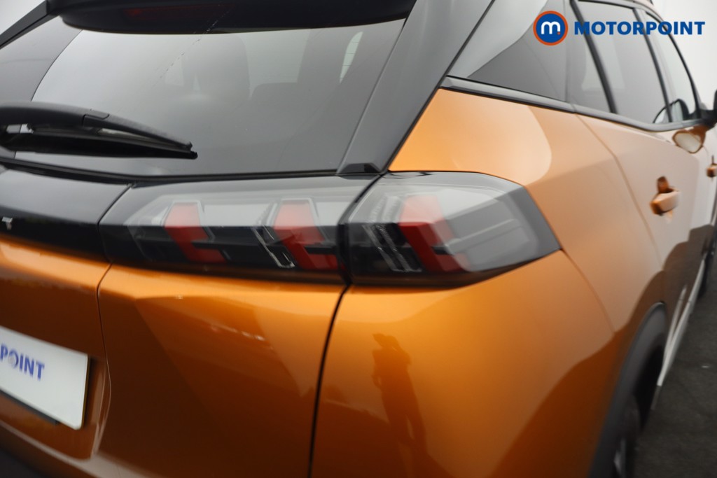 Peugeot 2008 Allure Premium-Plus Manual Petrol SUV - Stock Number (1664048) - 3rd supplementary image