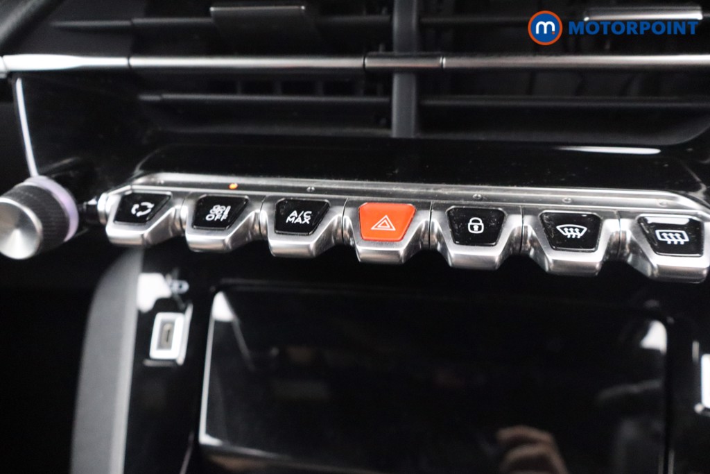 Peugeot 2008 Allure Premium-Plus Manual Petrol SUV - Stock Number (1664048) - 16th supplementary image