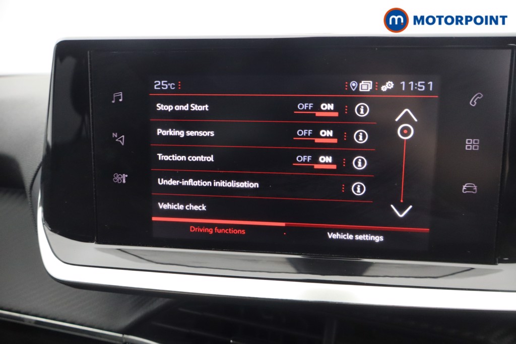 Peugeot 2008 Allure Premium-Plus Manual Petrol SUV - Stock Number (1664048) - 17th supplementary image