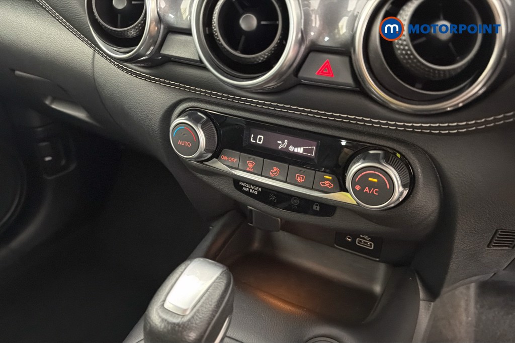 Nissan Juke N-Connecta Automatic Petrol SUV - Stock Number (1665101) - 12th supplementary image