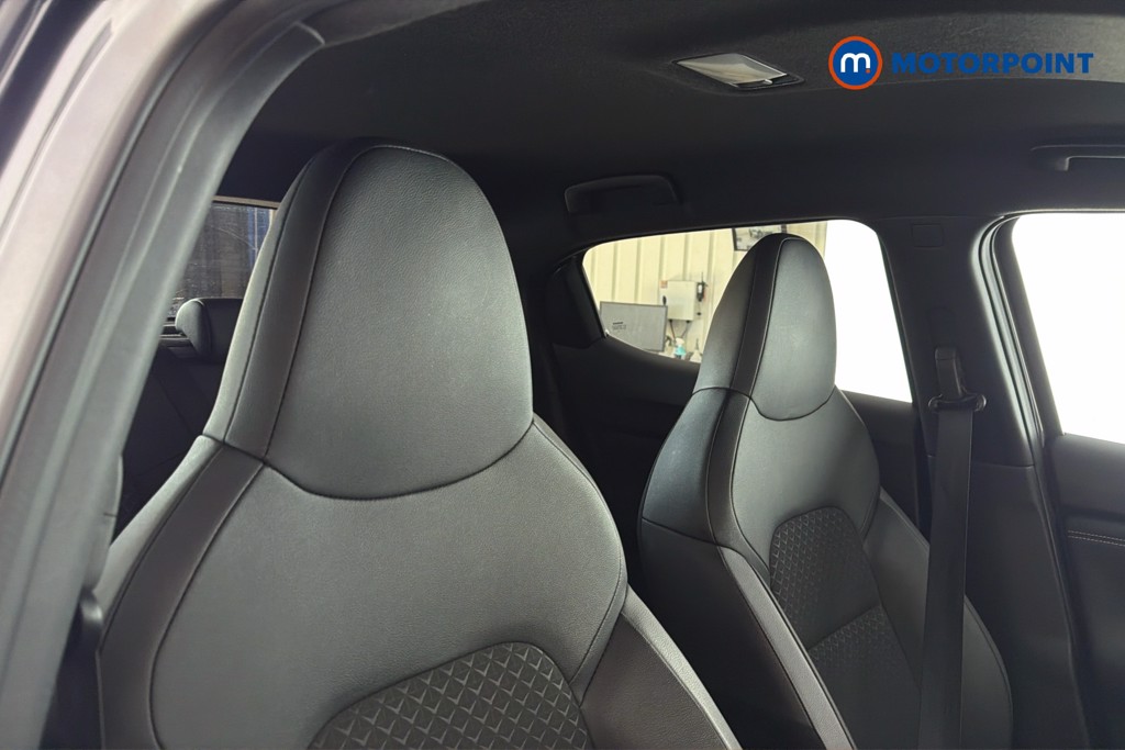 Nissan Juke N-Connecta Automatic Petrol SUV - Stock Number (1665101) - 23rd supplementary image