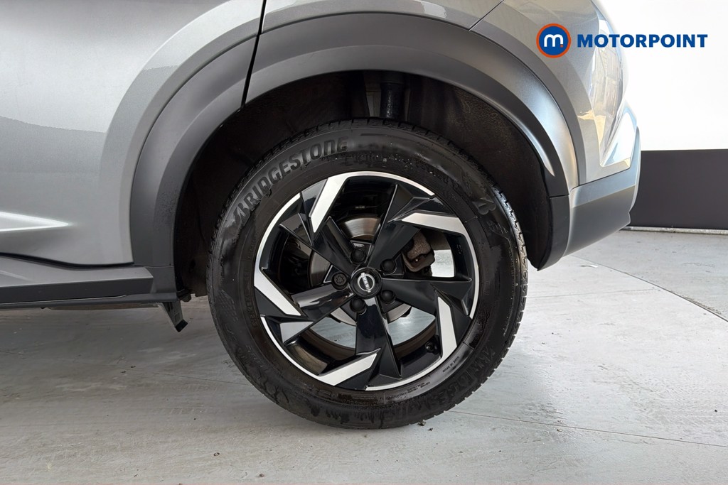 Nissan Juke N-Connecta Automatic Petrol SUV - Stock Number (1665101) - 48th supplementary image