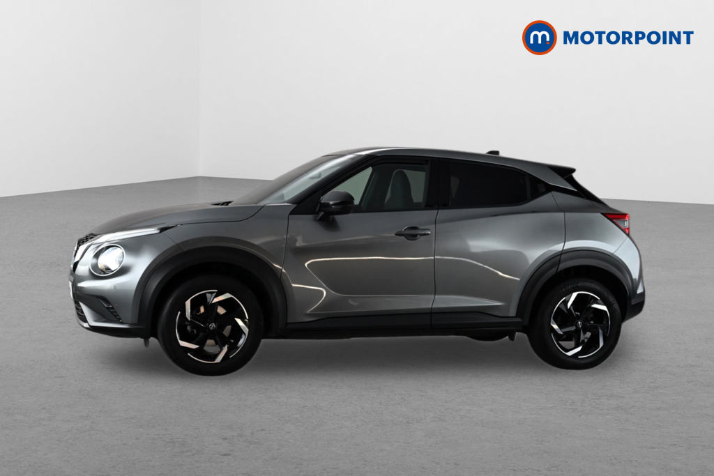Nissan Juke N-Connecta Automatic Petrol SUV - Stock Number (1665101) - Passenger side front corner