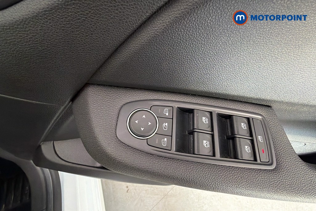 Renault Clio Evolution Manual Petrol Hatchback - Stock Number (1665114) - 20th supplementary image