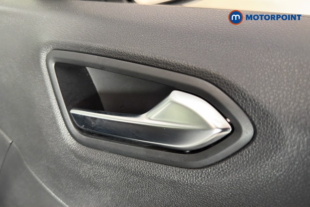 Renault Clio Evolution Manual Petrol Hatchback - Stock Number (1665114) - 42nd supplementary image