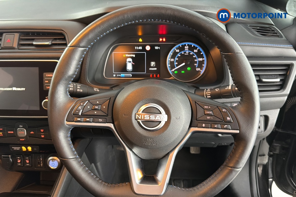 Nissan Leaf N-Connecta Automatic Electric Hatchback - Stock Number (1665137) - 2nd supplementary image