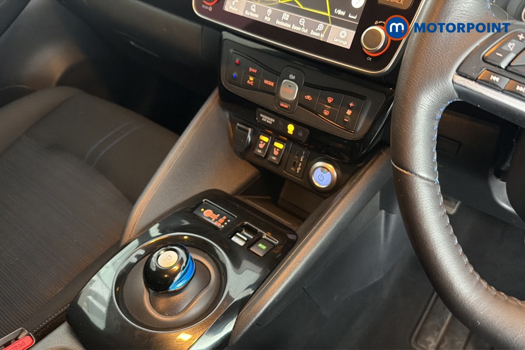 Nissan Leaf N-Connecta Automatic Electric Hatchback - Stock Number (1665137) - 15th supplementary image