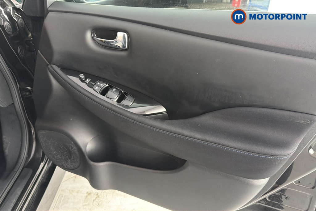 Nissan Leaf N-Connecta Automatic Electric Hatchback - Stock Number (1665137) - 18th supplementary image