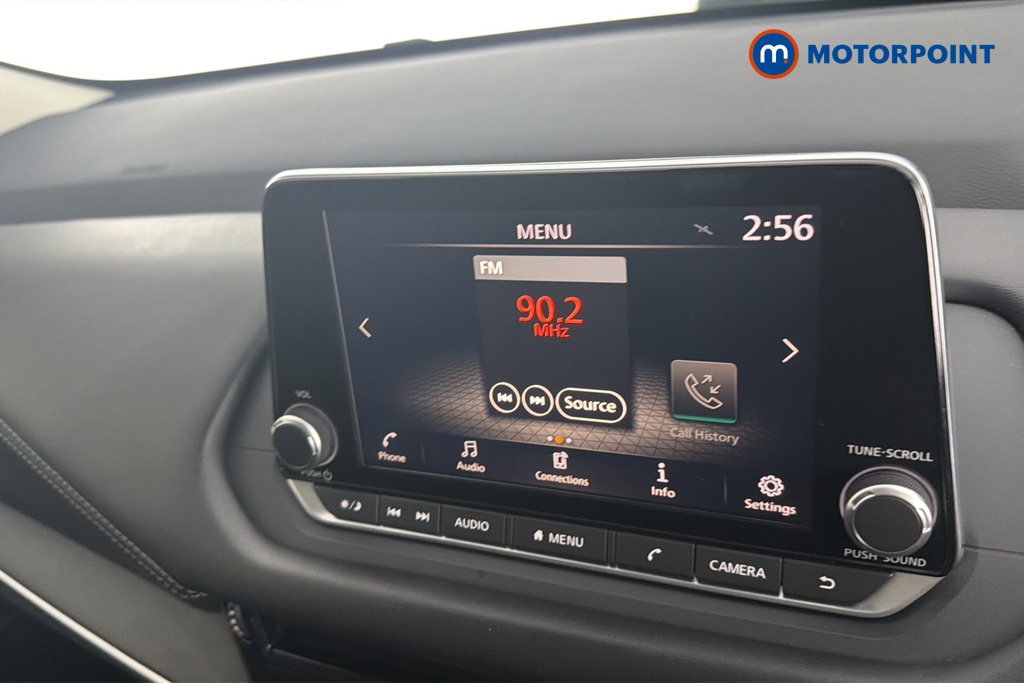 Nissan Qashqai Acenta Premium Automatic Petrol SUV - Stock Number (1665309) - 8th supplementary image