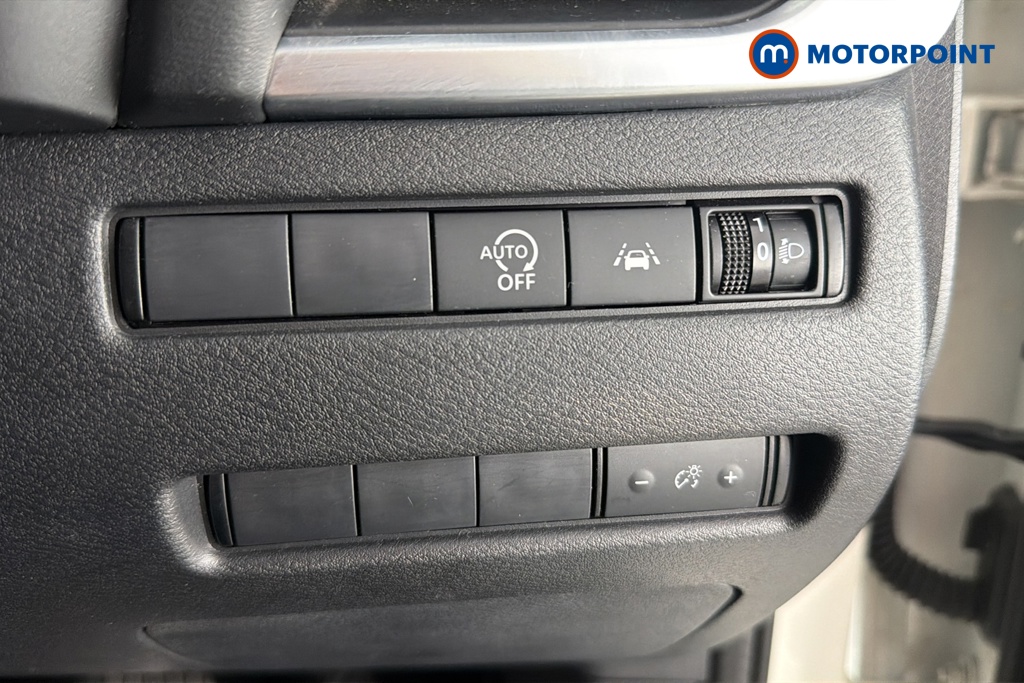 Nissan Qashqai Acenta Premium Automatic Petrol SUV - Stock Number (1665309) - 11th supplementary image