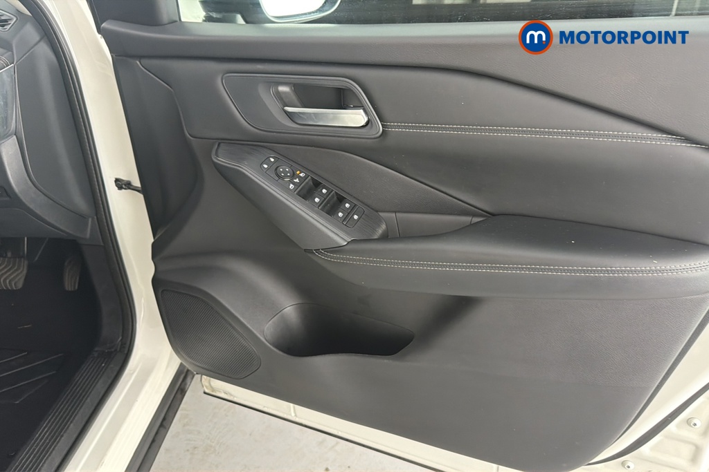 Nissan Qashqai Acenta Premium Automatic Petrol SUV - Stock Number (1665309) - 18th supplementary image
