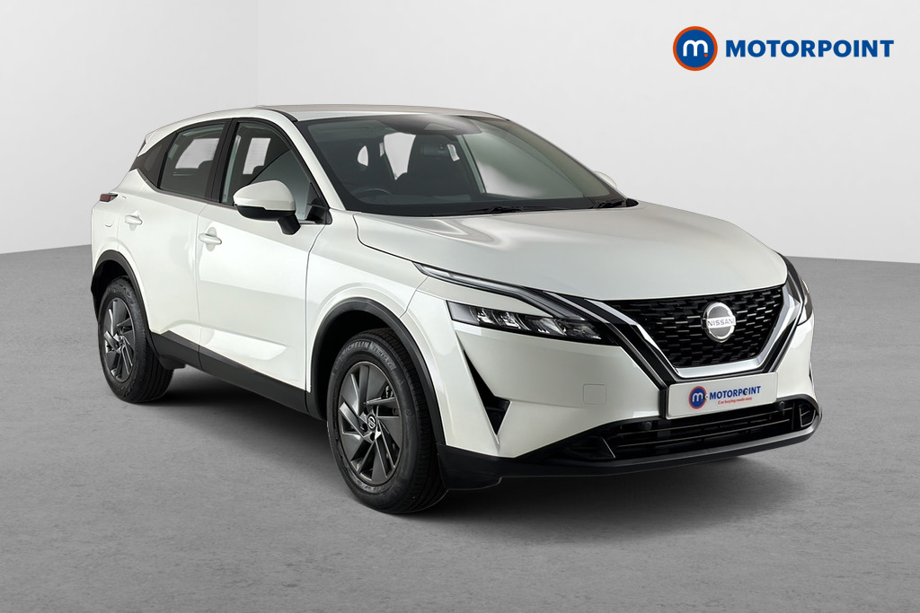 Nissan Qashqai Acenta Premium Automatic Petrol SUV - Stock Number (1665309) - Drivers side front corner