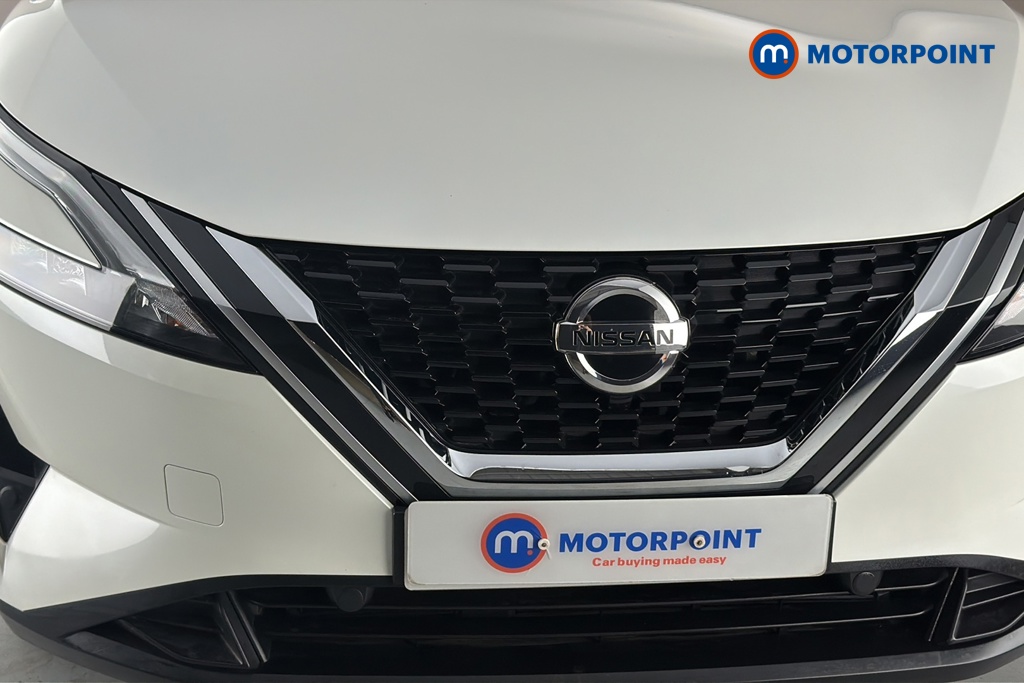 Nissan Qashqai Acenta Premium Automatic Petrol SUV - Stock Number (1665309) - 43rd supplementary image
