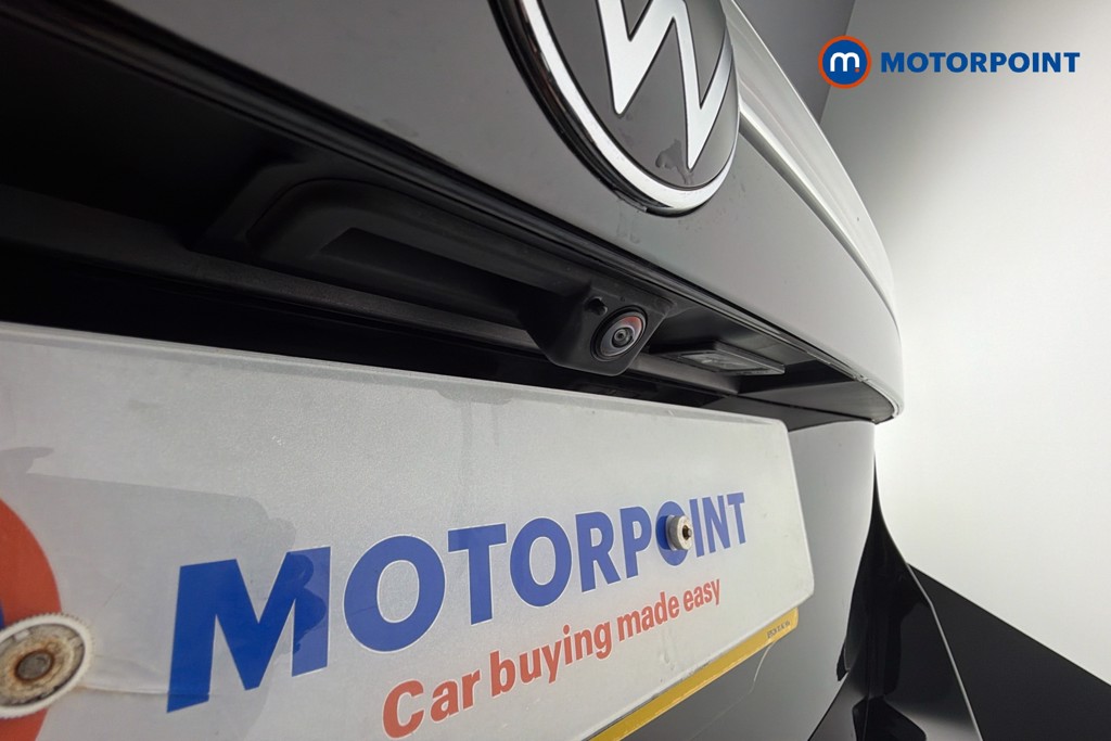 Volkswagen Passat R-Line Automatic Petrol Plug-In Hybrid Estate - Stock Number (1665416) - 36th supplementary image