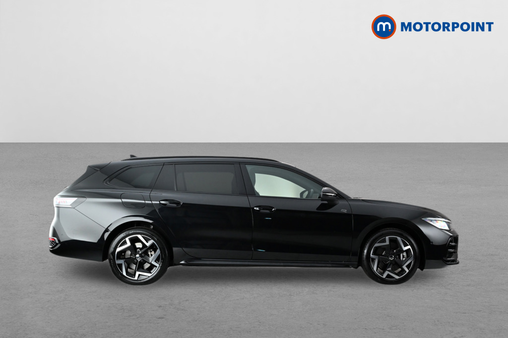 Volkswagen Passat R-Line Automatic Petrol Plug-In Hybrid Estate - Stock Number (1665416) - Drivers side