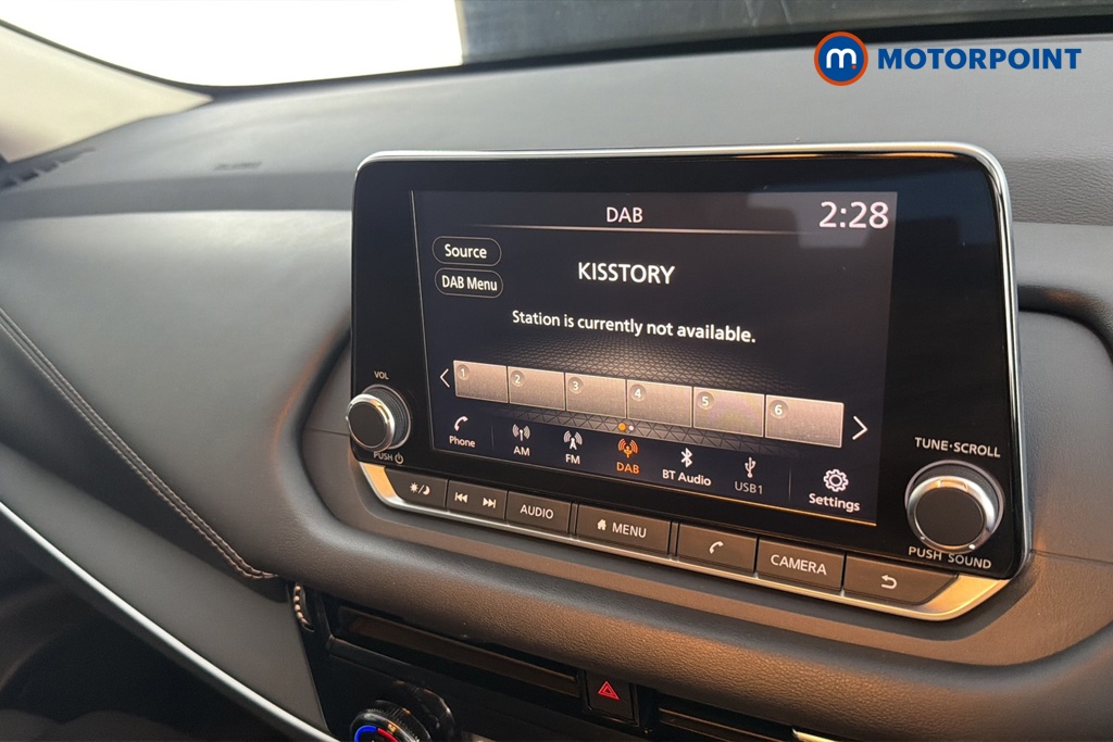 Nissan Qashqai Acenta Premium Manual Petrol SUV - Stock Number (1665432) - 8th supplementary image