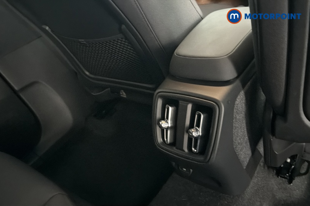 Volvo Xc40 Core Automatic Electric SUV - Stock Number (1665437) - 28th supplementary image