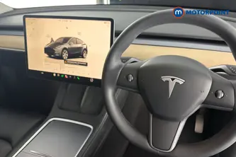 Tesla Model Y Long Range Automatic Electric SUV - Stock Number (1665455) - 1st supplementary image