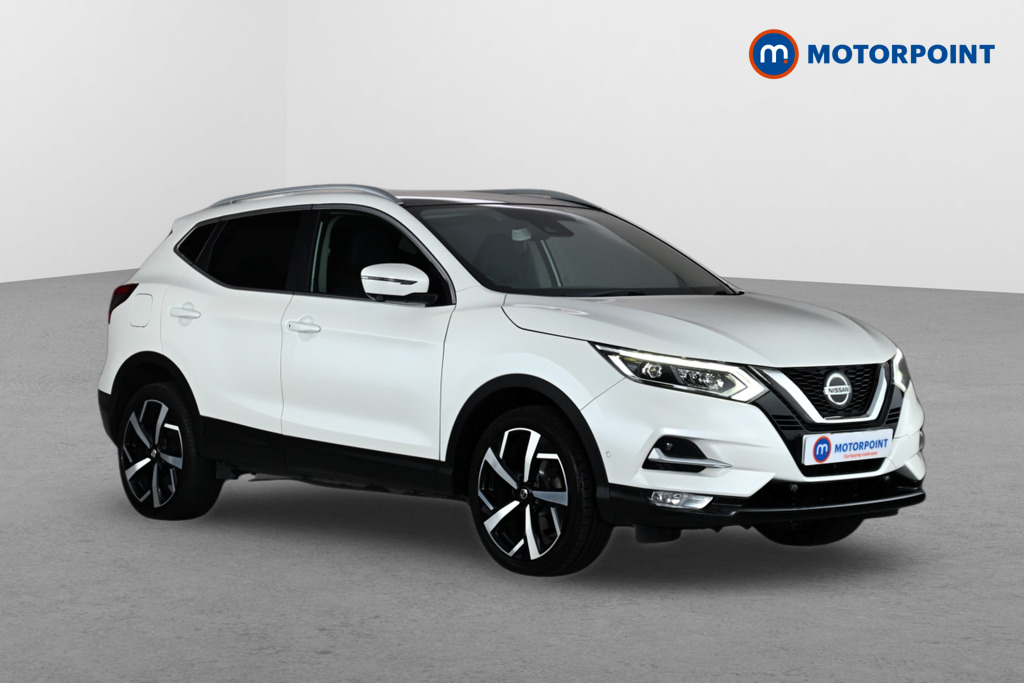 Nissan Qashqai Tekna Manual Petrol SUV - Stock Number (1665547) - Drivers side front corner