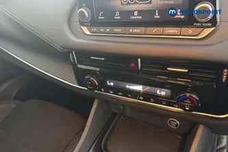 Nissan Qashqai Acenta Premium Manual Petrol SUV - Stock Number (1665607) - 12th supplementary image