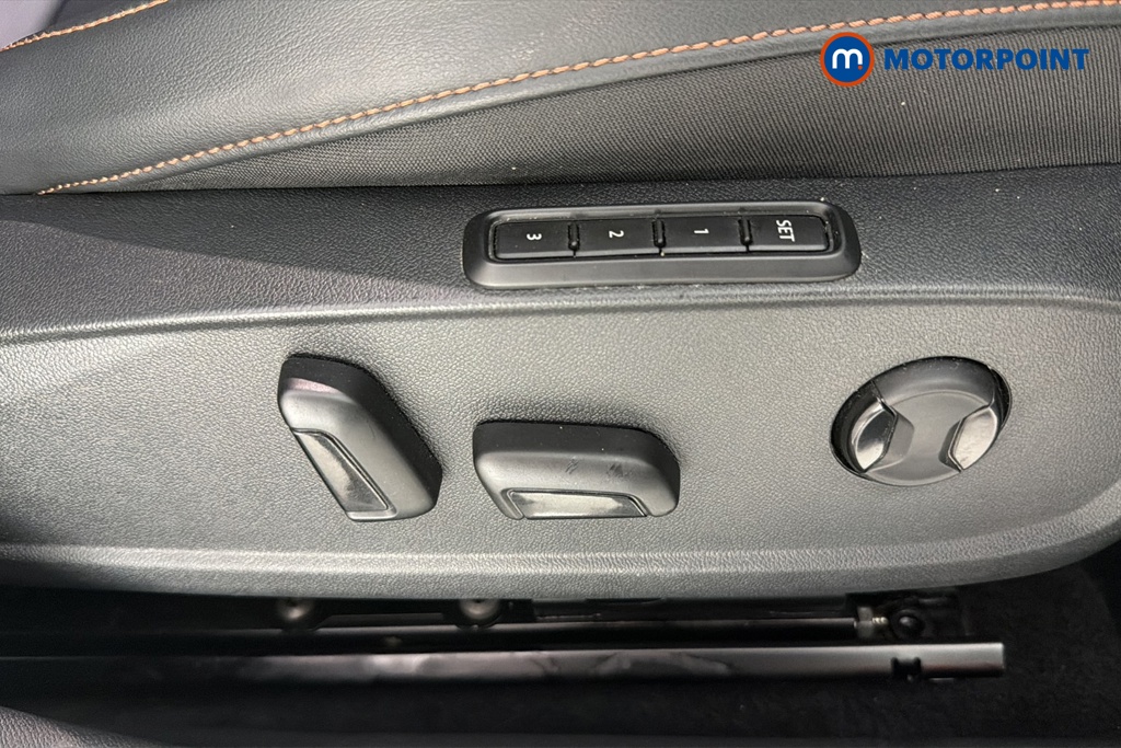 Cupra Formentor V2 Manual Petrol SUV - Stock Number (1665608) - 23rd supplementary image