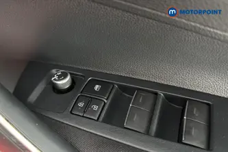 Toyota Corolla Icon Tech Automatic Petrol-Electric Hybrid Hatchback - Stock Number (1666335) - 19th supplementary image