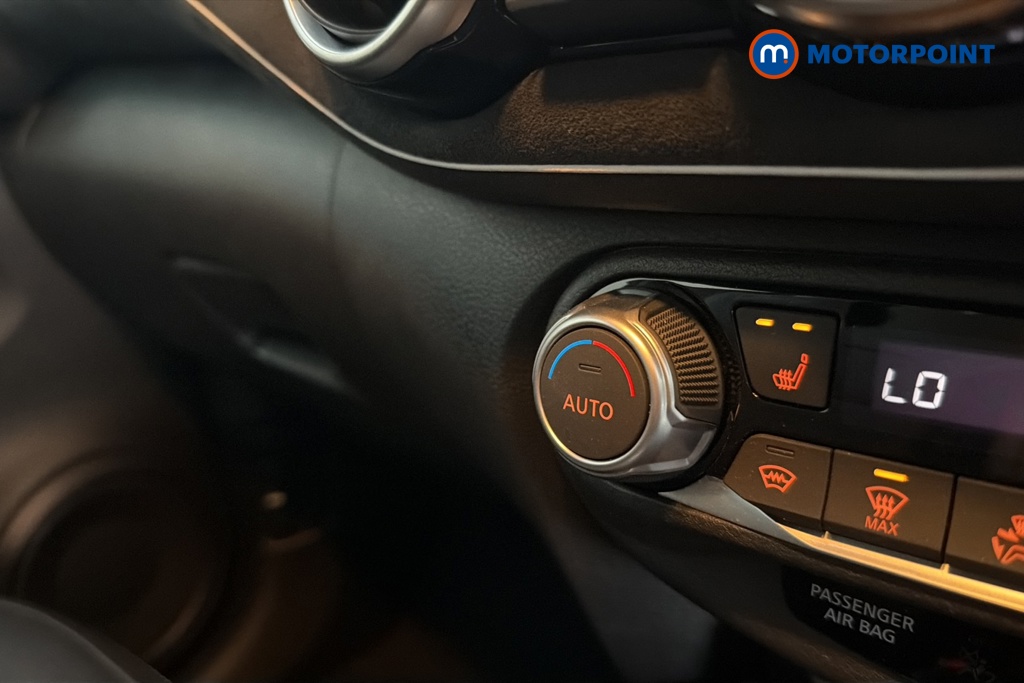 Nissan Juke Tekna-Plus Automatic Petrol-Electric Hybrid SUV - Stock Number (1666373) - 14th supplementary image