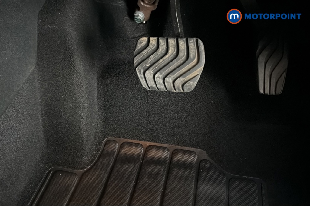 Nissan Juke Tekna-Plus Automatic Petrol-Electric Hybrid SUV - Stock Number (1666373) - 24th supplementary image