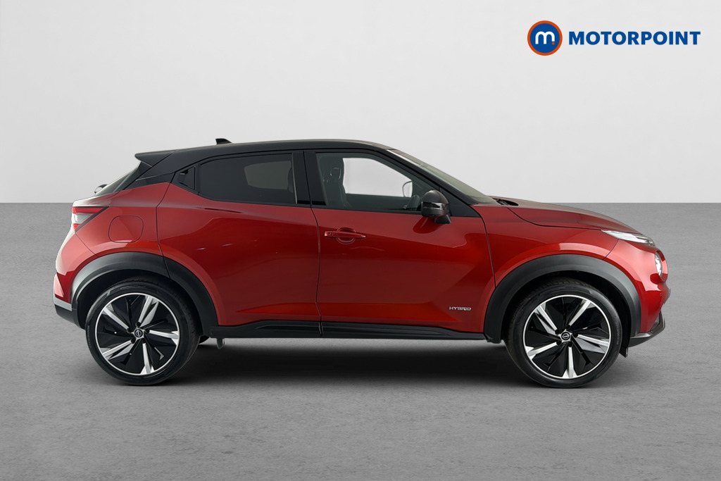 Nissan Juke Tekna-Plus Automatic Petrol-Electric Hybrid SUV - Stock Number (1666373) - Passenger side