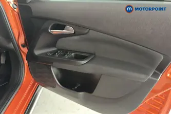 Fiat Tipo Cross Cross Automatic Petrol Hatchback - Stock Number (1666447) - 18th supplementary image
