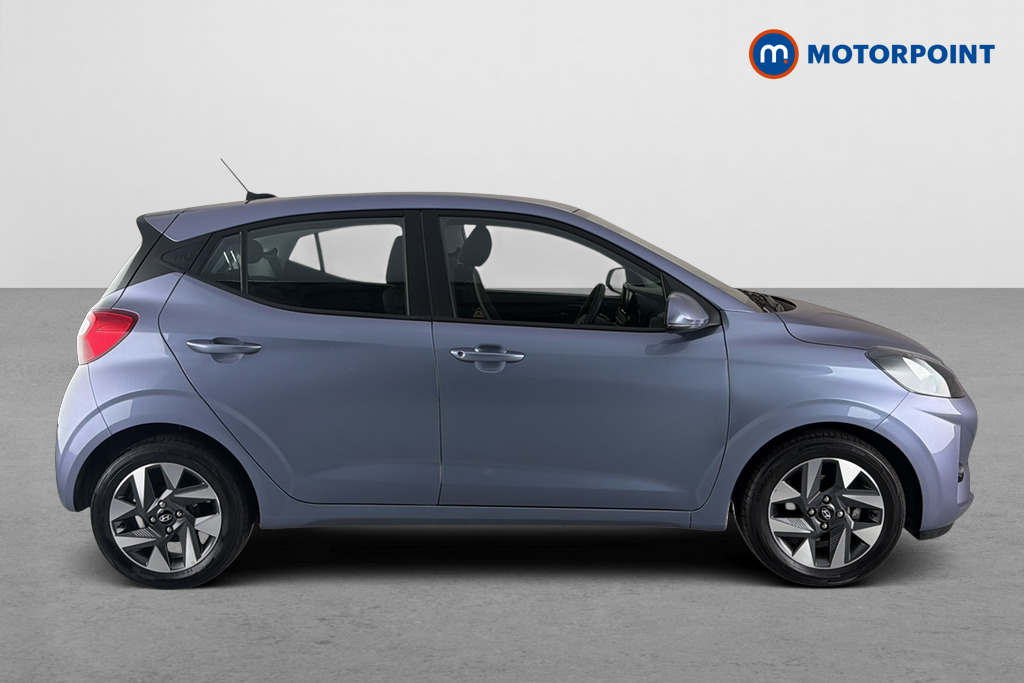Hyundai I10 Advance Manual Petrol Hatchback - Stock Number (1666597) - Passenger side