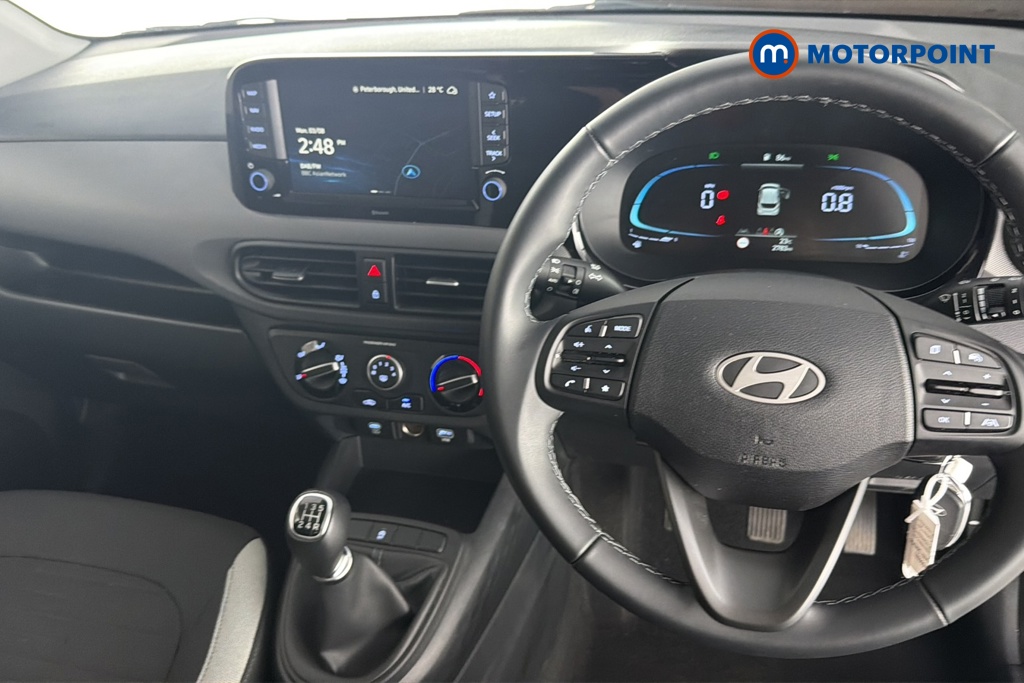 Hyundai I10 Advance Manual Petrol Hatchback - Stock Number (1666597) - 1st supplementary image