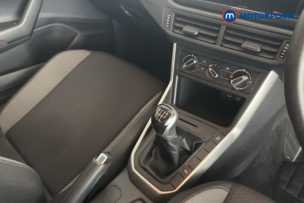 Volkswagen Polo Life Manual Petrol Hatchback - Stock Number (1666736) - 15th supplementary image