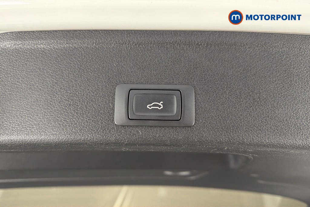 Audi A4 Black Edition Automatic Petrol Estate - Stock Number (1601094) - 35th supplementary image