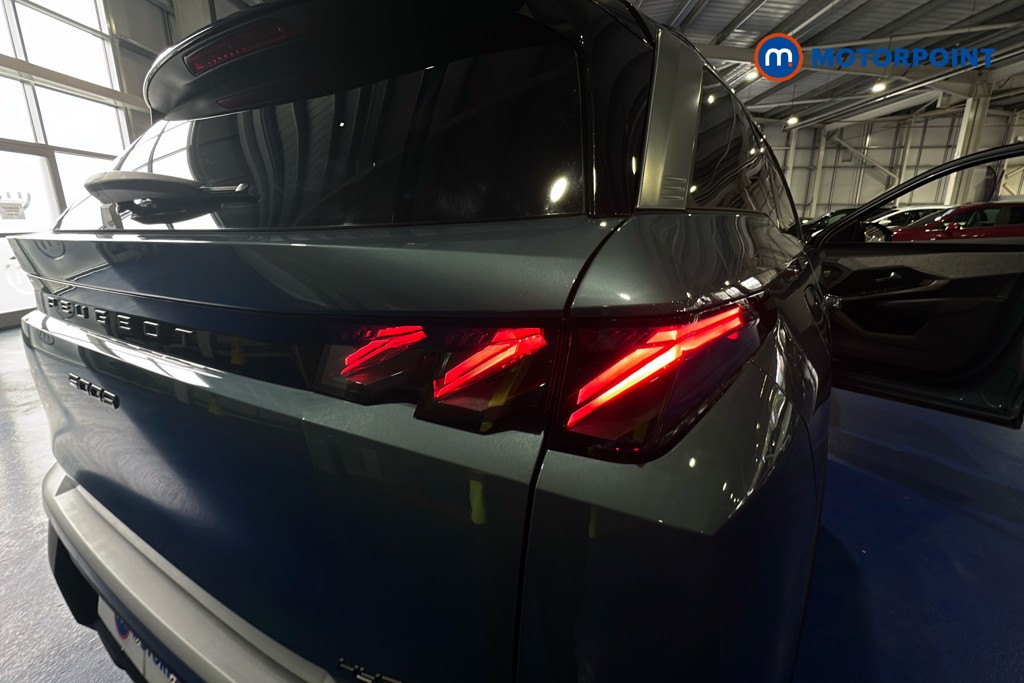Peugeot 5008 GT Automatic Petrol SUV - Stock Number (1644640) - 38th supplementary image