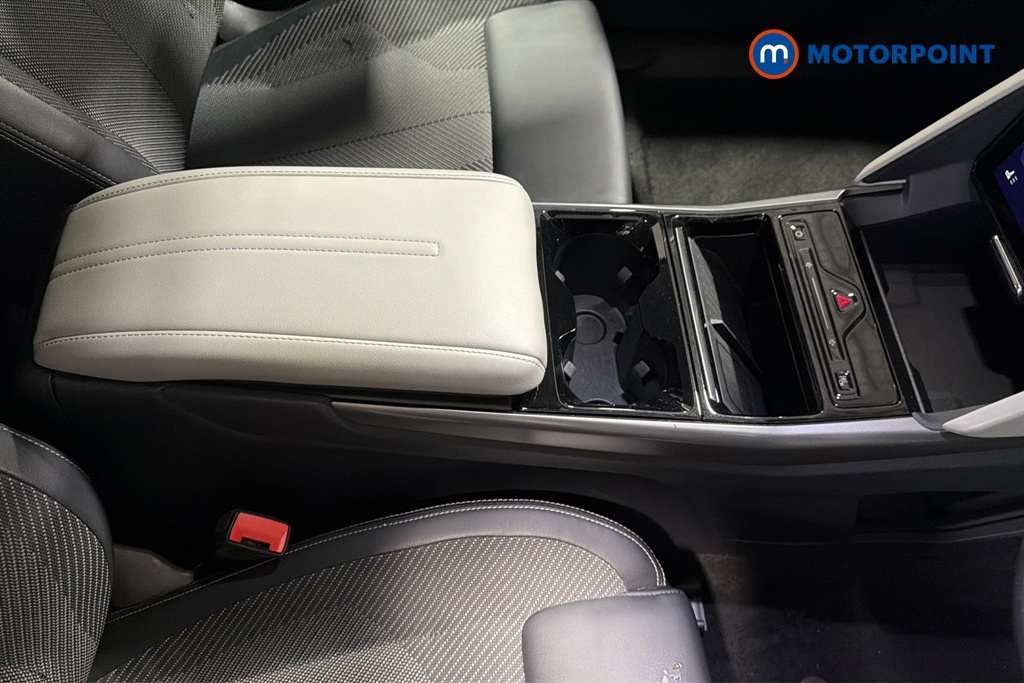 Ford Explorer Select Automatic Electric SUV - Stock Number (1646133) - 15th supplementary image