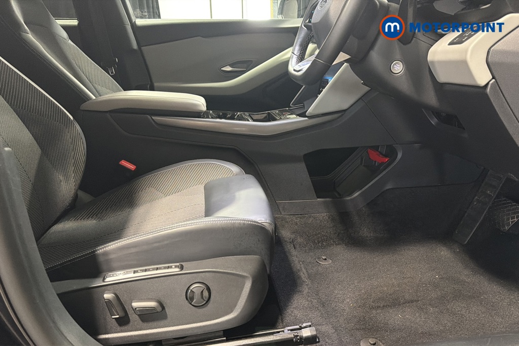 Ford Explorer Select Automatic Electric SUV - Stock Number (1646133) - 22nd supplementary image
